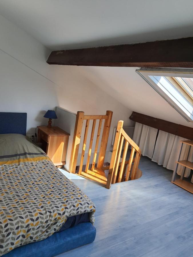 Beau Duplex Lumineux Avec Apercu Mer 昂蒂布 外观 照片